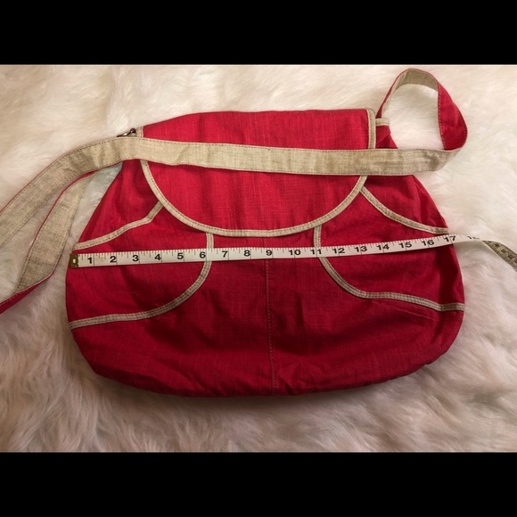 American Eagle Outfitters Handbags - American Eagle Large Crossbody/Weekender Satchel Beach Bag